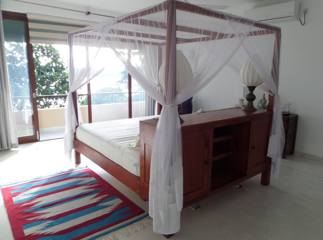 Villas on Koggala Lake